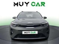 Usado Kia Stonic 101 CV (74 kW) 2022 Gris SUV