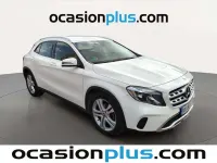Usado Mercedes GLA180 122 CV (89 kW) 2020 Blanco SUV