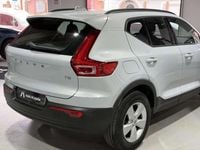 Usado Volvo XC40 Momentum 129 CV (94 kW) 2021 Gris SUV