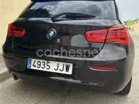 Usado BMW 118 Advantage 143 CV (105 kW) 2015 Marrón Utilitario