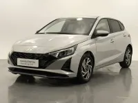 Usado Hyundai i20 100 CV (73 kW) 2025 Gris / plata Utilitario