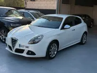 Usado Alfa Romeo Giulietta Distinctive 105 CV (77 kW) 2012 Blanco Utilitario