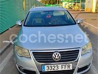 Usado VW Passat Advance 140 CV (102 kW) 2006 Gris / plata Familiar