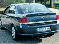 Usado Opel Vectra Cosmo 120 CV (88 kW) 2007 Azul Berlina