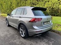 Usado VW Tiguan Sportline 240 CV (176 kW) 2018 Beige SUV
