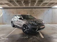 Usado Peugeot 5008 Allure 130 CV (95 kW) 2019 Gris / plata Monovolumen
