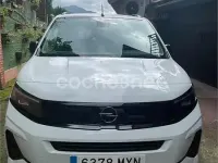Usado Opel Combo 130 CV (95 kW) 2025 Blanco Monovolumen
