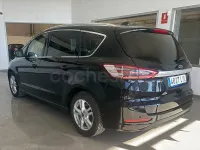 Usado Ford S-MAX Titanium 150 CV (110 kW) 2022 Negro Monovolumen