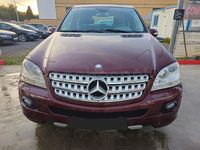 Usado Mercedes ML280 190 CV (139 kW) 2006 Granate SUV
