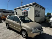 Usado Kia Carens EX 140 CV (102 kW) 2006 Marrón Monovolumen