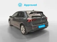 Usado VW Golf VIII Life 115 CV (84 kW) 2025 Gris Berlina