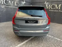 Usado Volvo XC90 Core 235 CV (172 kW) 2023 Gris SUV