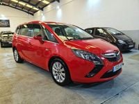 Usado Opel Zafira Tourer Selective 140 CV (102 kW) 2014 Rojo Monovolumen