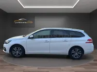 Usado Peugeot 308 SW Active 130 CV (95 kW) 2021 Blanco Familiar