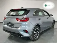 Usado Kia Ceed 100 CV (73 kW) 2025 Gris Utilitario