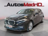 Usado BMW 118 Comfort Edition 136 CV (100 kW) 2022 Negro Berlina