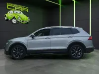 Usado VW Tiguan Allspace Life 150 CV (110 kW) 2022 Gris / plata SUV