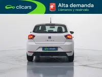 Usado Seat Ibiza Reference 95 CV (69 kW) 2017 Blanco Berlina