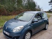 Usado Renault Twingo Authentique 60 CV (44 kW) 2008 Beige Utilitario