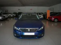 Usado Peugeot 308 Style 110 CV (80 kW) 2019 Eeg  pintura azul magnetic Familiar