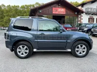 Usado Mitsubishi Montero Intense 170 CV (125 kW) 2008 Azul SUV