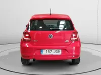 Usado VW Polo Advance 90 CV (66 kW) 2015 Rojo Utilitario