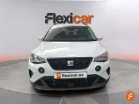 Usado Seat Arona Style 110 CV (80 kW) 2024 Blanco SUV