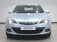 Usado Opel Astra GTC Sportive 136 CV (100 kW) 2016 Gris Utilitario