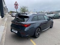 Usado Cupra Leon VZ 300 CV (220 kW) 2022 Gris / plata Berlina