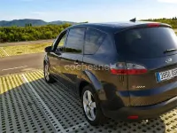 Usado Ford S-MAX Titanium 140 CV (102 kW) 2009 Negro Monovolumen