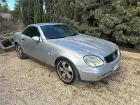 Usado Mercedes SLK200 136 CV (100 kW) 1998 Gris / plata Descapotable