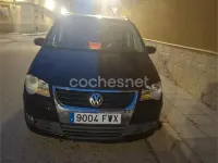 Usado VW Touran Highline 170 CV (125 kW) 2007 Negro Monovolumen
