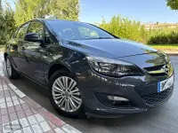 Usado Opel Astra Sport 110 CV (80 kW) 2015 Marrón Berlina