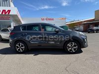 Usado Kia Sportage 136 CV (100 kW) 2021 Gris / plata SUV