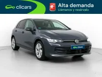 Usado VW Golf VIII 116 CV (85 kW) 2025 Gris / plata Berlina