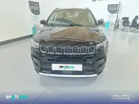 Usado Jeep Compass Summit 130 CV (95 kW) 2024 Negro SUV