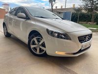 Usado Volvo V40 Momentum 120 CV (88 kW) 2015 Blanco Berlina