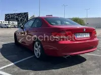 Usado BMW 320 170 CV (125 kW) 2009 Rojo Coupe