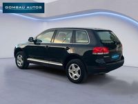Usado VW Touareg 220 CV (161 kW) 2004 Negro SUV