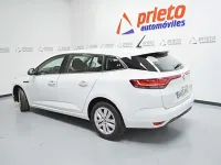 Usado Renault Mégane GrandTour Business 116 CV (85 kW) 2023 Blanco Familiar
