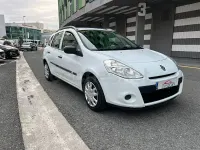 Usado Renault Clio 75 CV (55 kW) 2012 Blanco Familiar