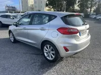 Usado Ford Fiesta Trend 75 CV (55 kW) 2021 Plata Utilitario