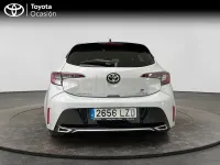 Usado Toyota Corolla 184 CV (135 kW) 2022 Gris / plata Berlina