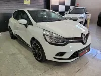 Usado Renault Clio IV Zen 90 CV (66 kW) 2019 Blanco Berlina