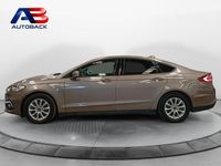 Usado Ford Mondeo Trend 187 CV (137 kW) 2020 Gris Berlina