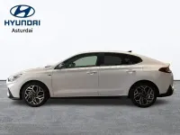 Nuevo Hyundai i30 N Line 100 CV (73 kW) 2026 Gris / plata Berlina