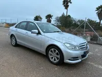 Usado Mercedes C200 Edition 136 CV (100 kW) 2013 Gris / plata Berlina