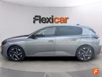 Usado Peugeot 308 Allure 131 CV (96 kW) 2022 Gris Utilitario