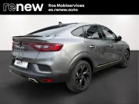 Usado Renault Arkana Engineered 145 CV (106 kW) 2022 Gris / plata SUV