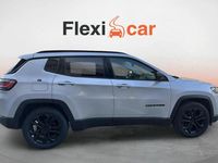 Usado Jeep Compass Night Eagle 131 CV (96 kW) 2022 Gris SUV